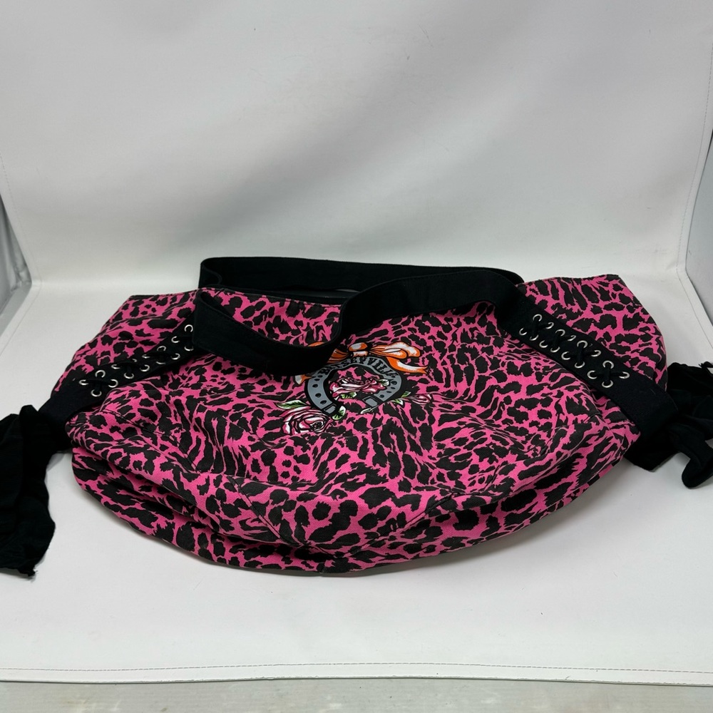 Betsey Johnson Betseyville large pink tote